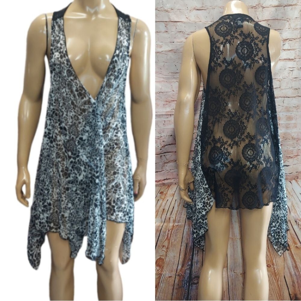 Torrid Waterfall Front Lace Back Sleeveless Vest Top Cover - Picture 1 of 16
